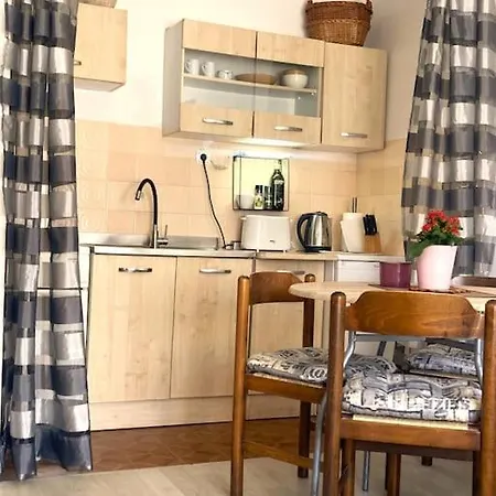 Melanie Apartment Umag